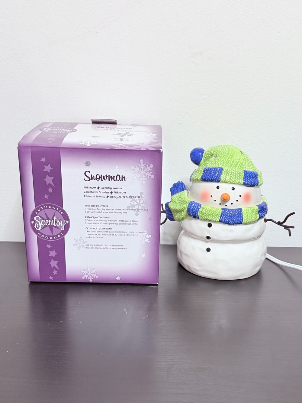 Scentsy Ceramic Snowman Warmer in Lime Green & Royal Blue